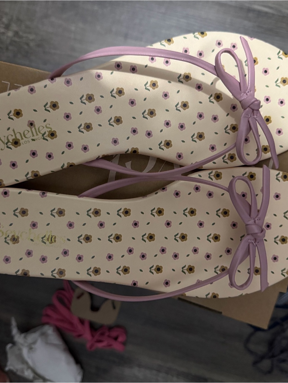 Seychelles Lilac Bow Floral-Printed Flip Flop Sandals